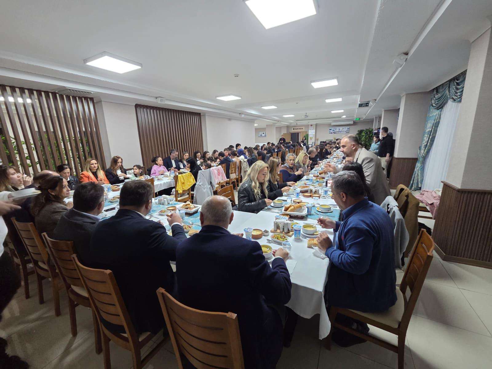 Marmaris Kaymakamı Kaya, Ramazan ziyaret ve etkinliklerine devam ediyor