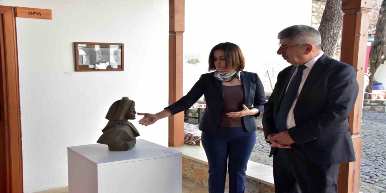 MSKÜ BİO’da ‘Akrom’ sergisi sanatseverlerle buluştu