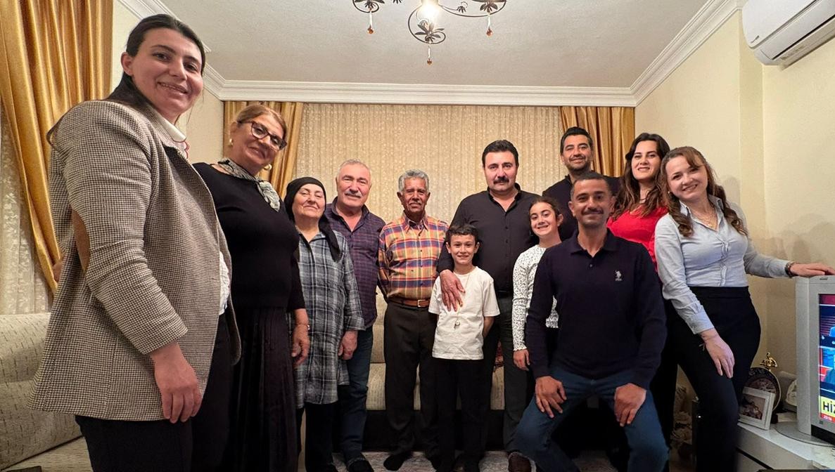 Marmaris Kaymakamı ve kurum müdürlerinden şehit ve gazi ailelerine 18 Mart ziyareti