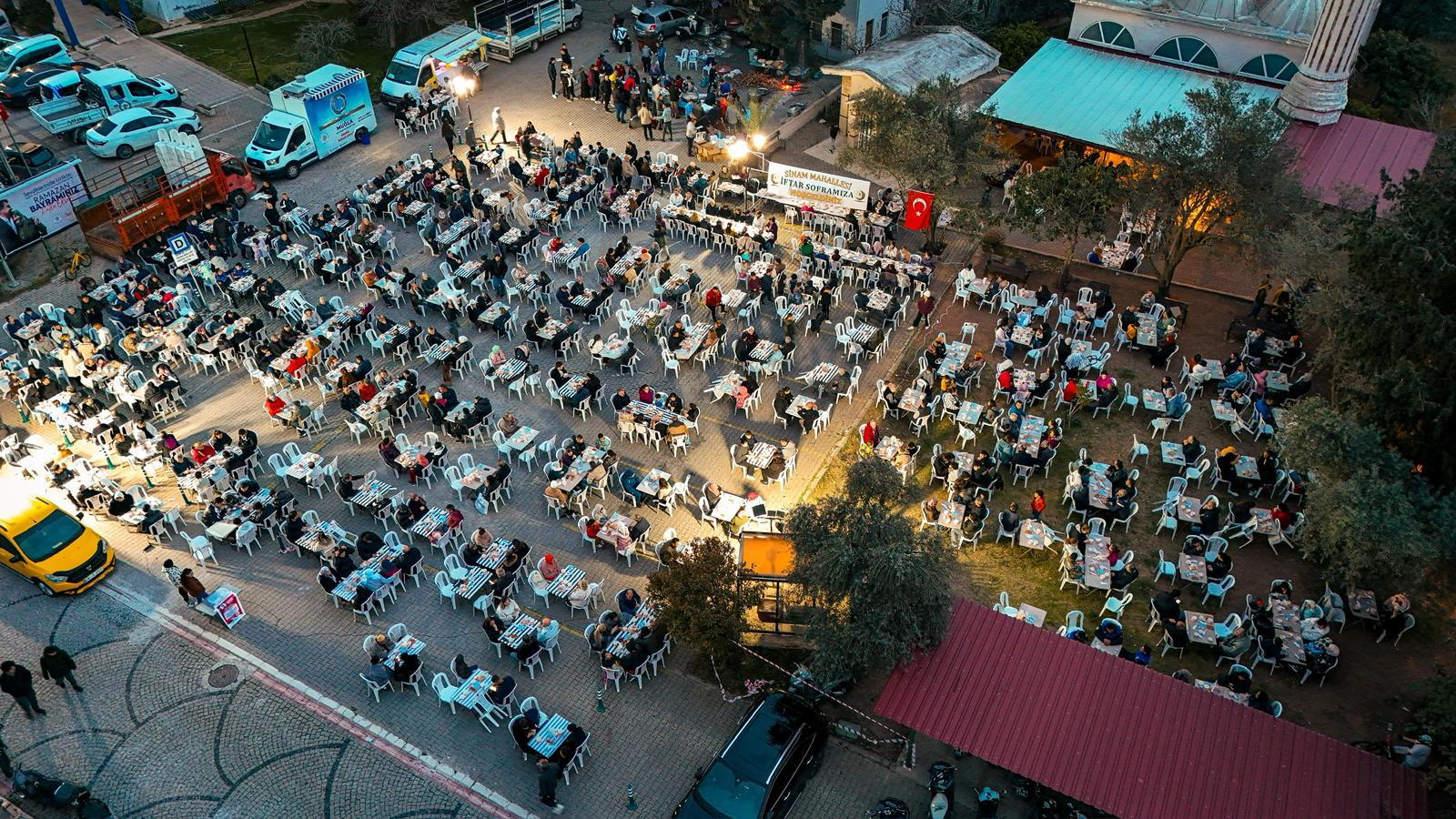 Marmaris Sinan mahallesi iftar sofrasında buluştu