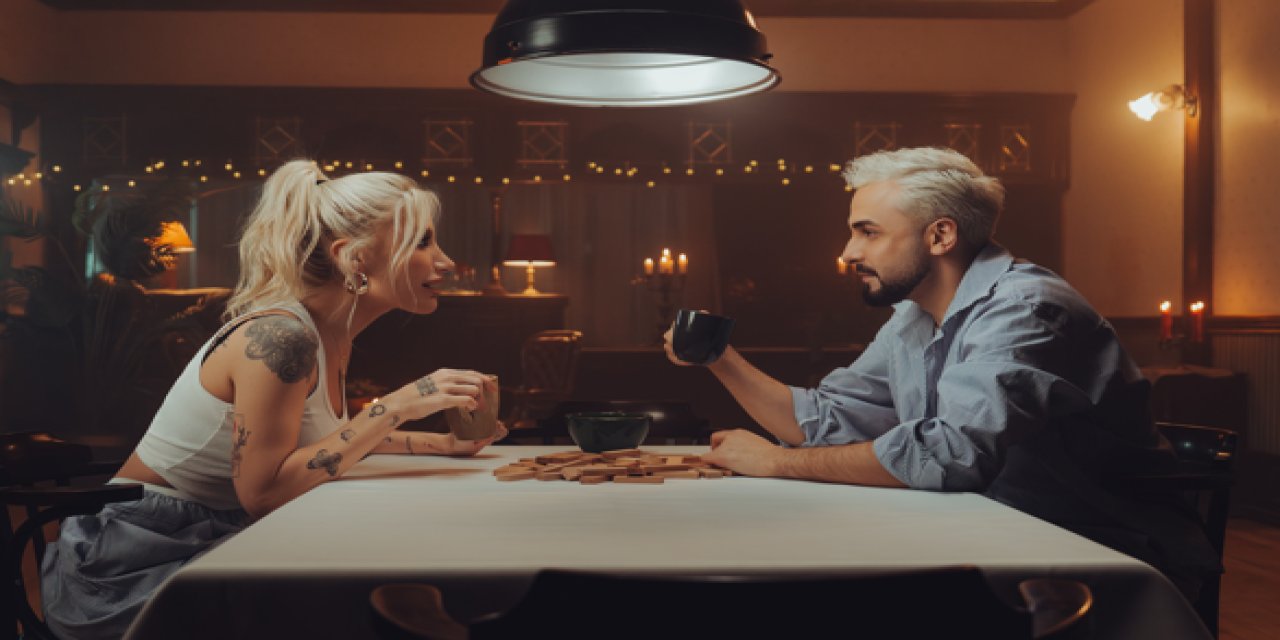 Sefo ve İrem Derici’den sürpriz düet