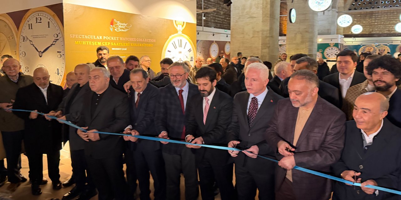 İstanbul’da zamanın 400 yıllık hikayesi sergileniyor