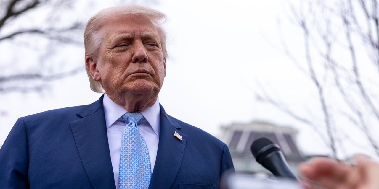 ABD Başkanı Trump: "İran, saygı göstergesi olarak 20 tanker dolusu petrol verdi"