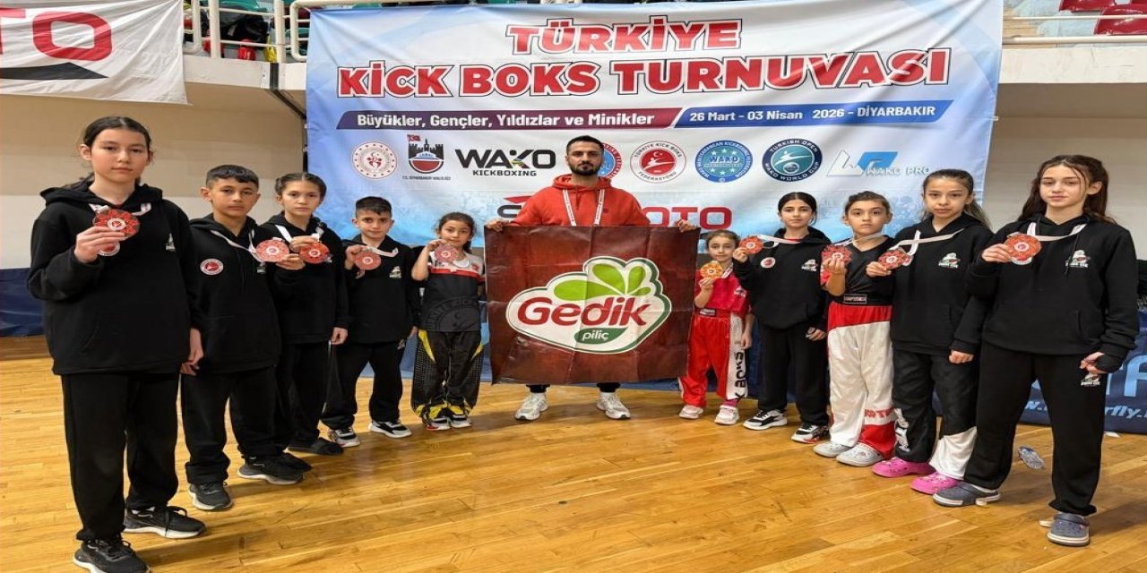 Gedik Piliç’in desteğiyle gelen büyük başarı: Türkiye Kickboks Şampiyonası 10 madalya