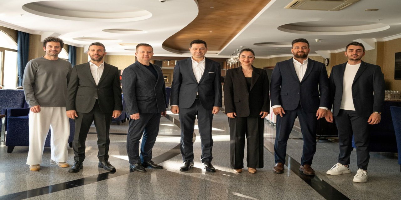 Marmaris Galatasaraylı iş insanları derneği’nde başkan İlyas Aktaş güven tazeledi