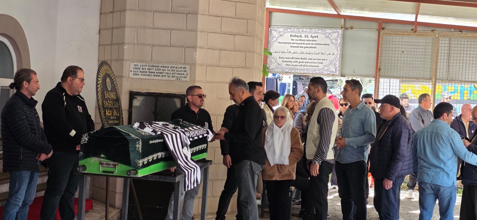 Marmaris’te hüzünlü veda: Tuna Sinanoğlu son yolculuğuna uğurlandı