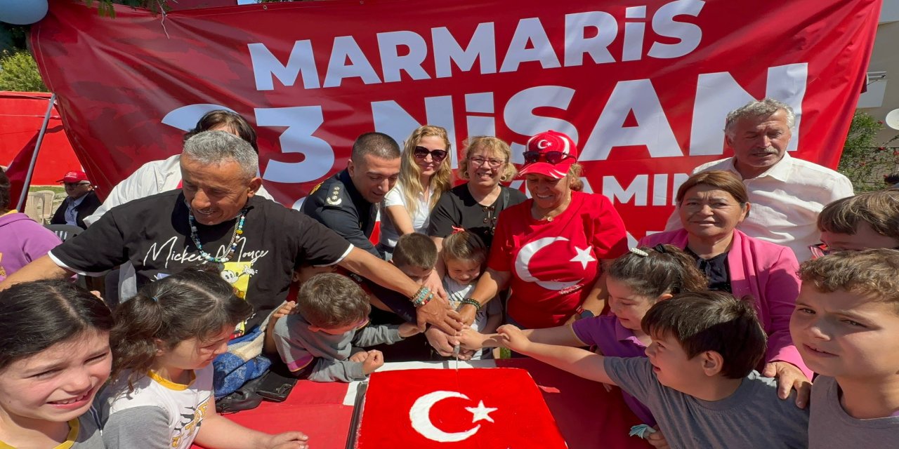 Siteler’de 23 Nisan coşkusu erken başladı