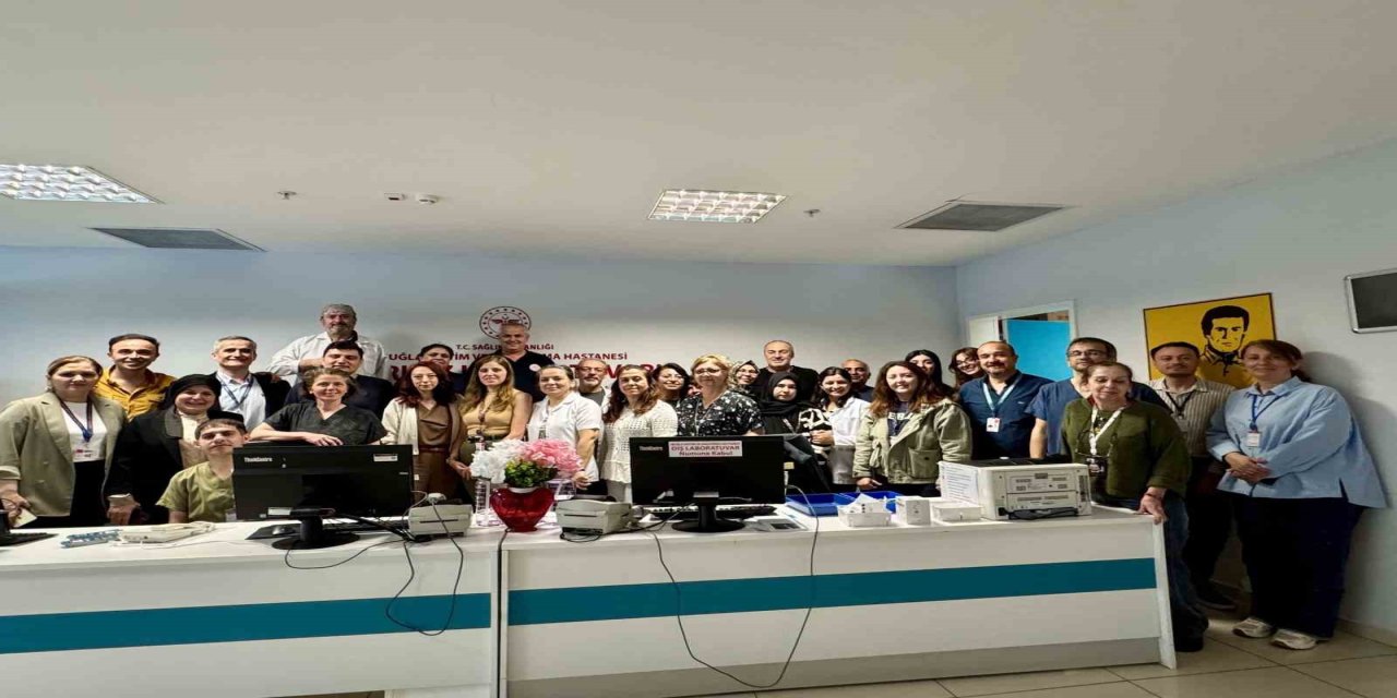 MEAH’ta ’Tıbbi Laboratuvar Çalışanları Haftası’ kutlandı