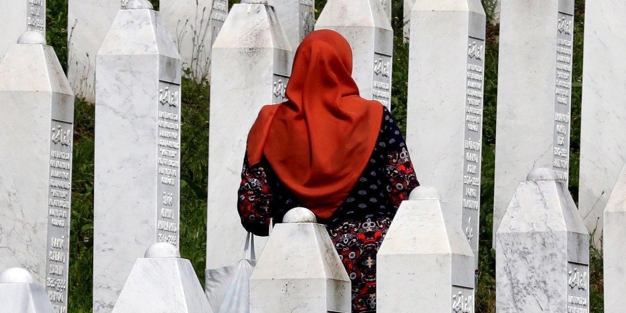 Saraybosna’daki "savaş turizmi" katılımcıları, en güzel kadınları vurmak için birbiriyle yarışmış