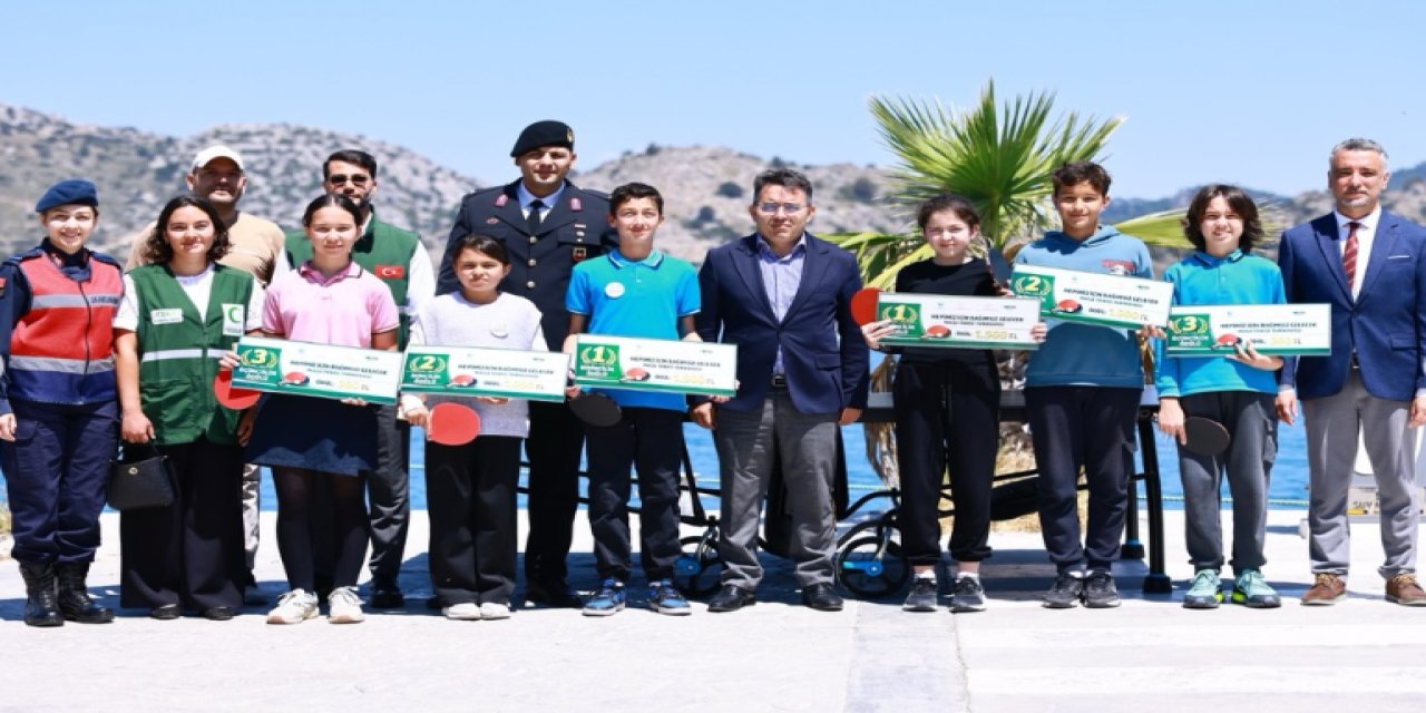 Marmaris’te Yeşilay masa tenisi turnuvaları coşkusu