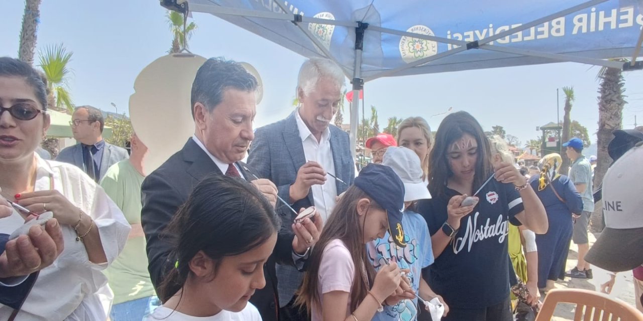 Akyaka sahilinde engelliler haftası etkinliği düzenlendi