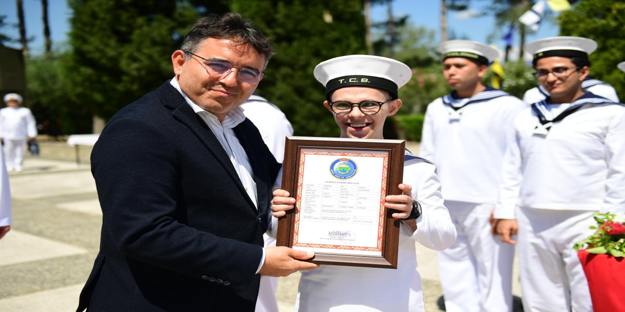 Aksaz’da  en duygusal askerlik töreni