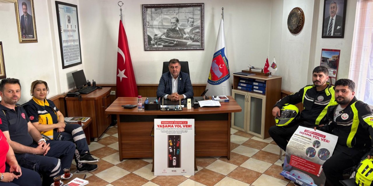 Marmaris’te şoförlere “fermuar sistemi” bilgilendirmesi