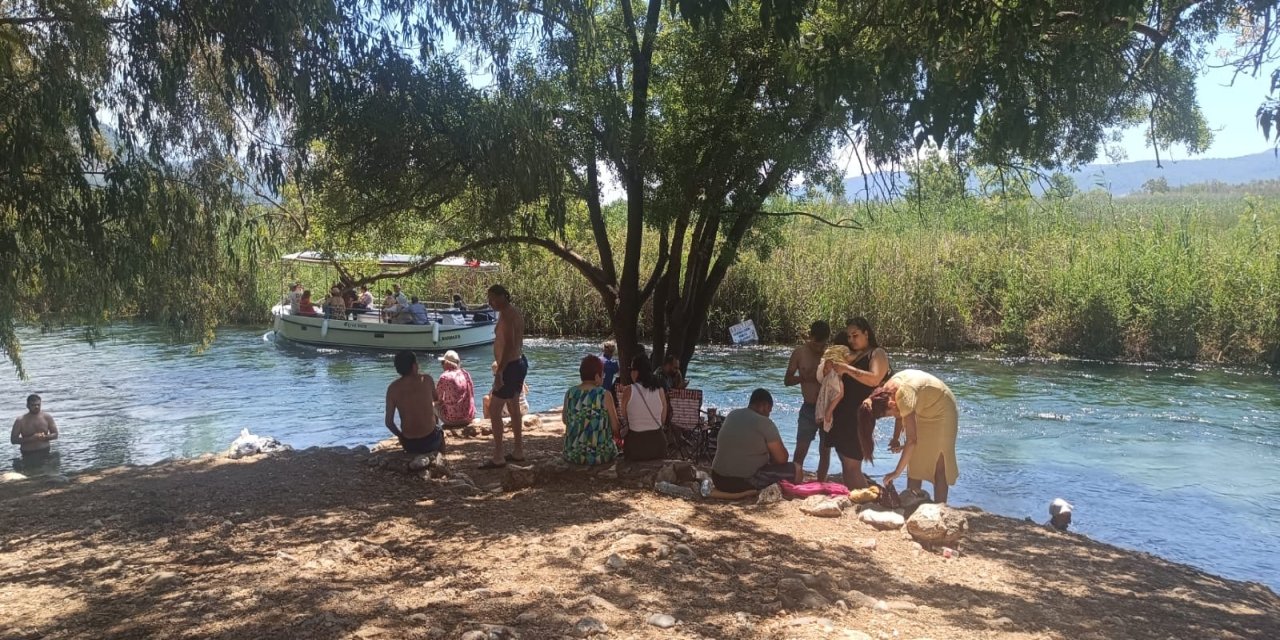Yasak dinlemediler, Azmak Nehri’ne akın ettiler