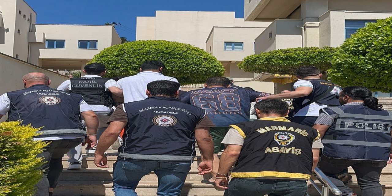 MARMARİS'TE GÖÇMEN KAÇAKÇILIĞI OPERASYONU