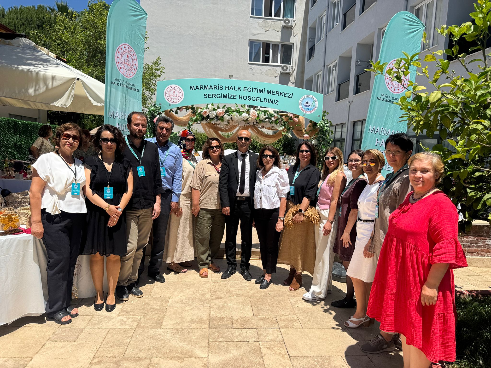 Hayat boyu öğrenmekten vazgeçmeyenler Marmaris'te sergi açtı