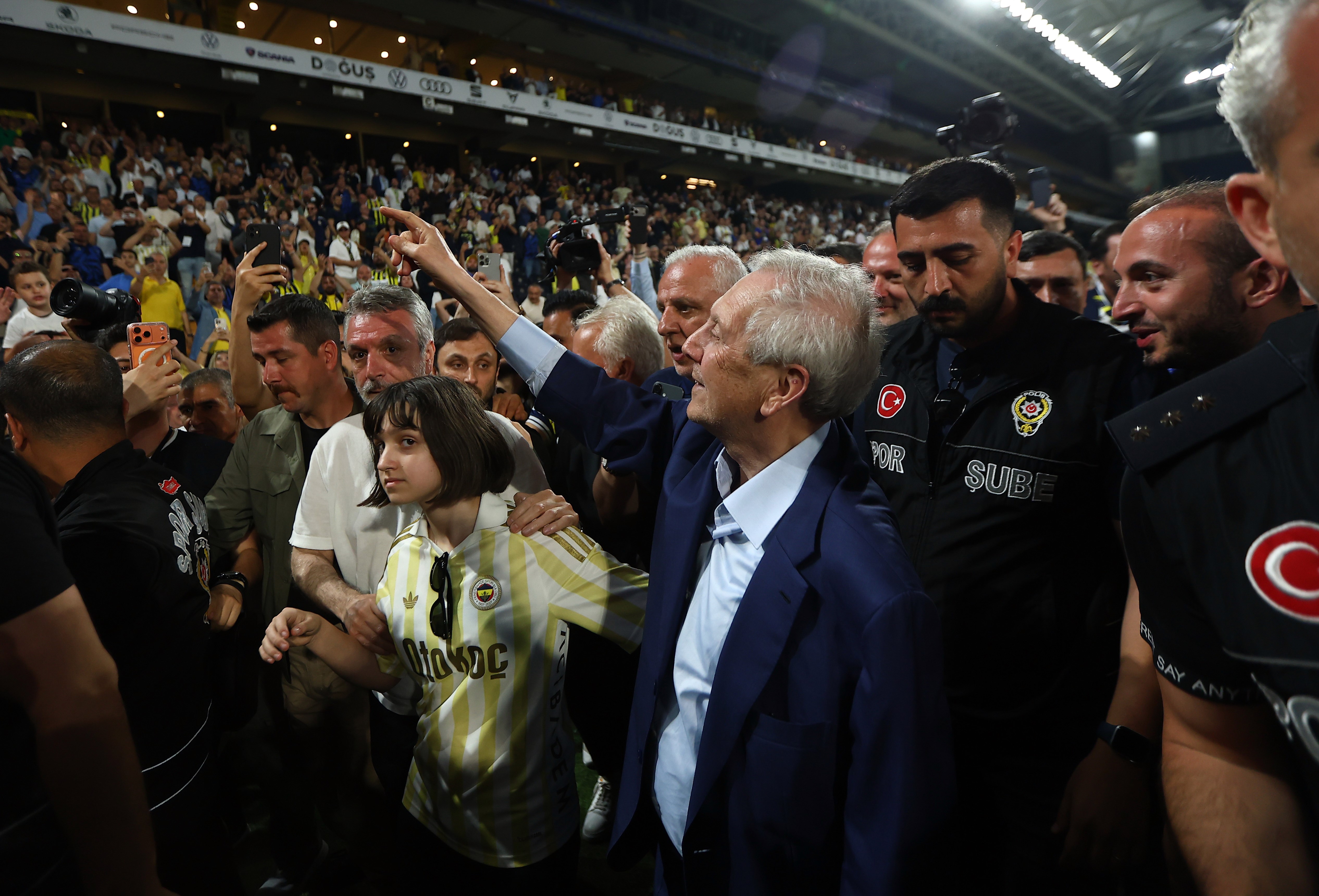 Fenerbahçe'nin yeni Başkanı Aziz Yıldırım oldu