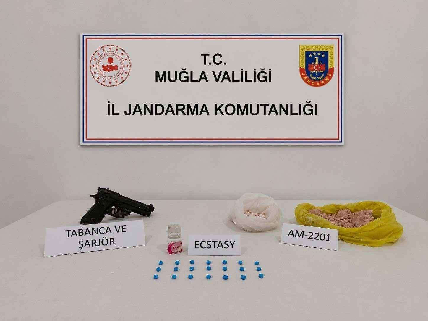 Muğla’da jandarmadan 7 günde 7 operasyon