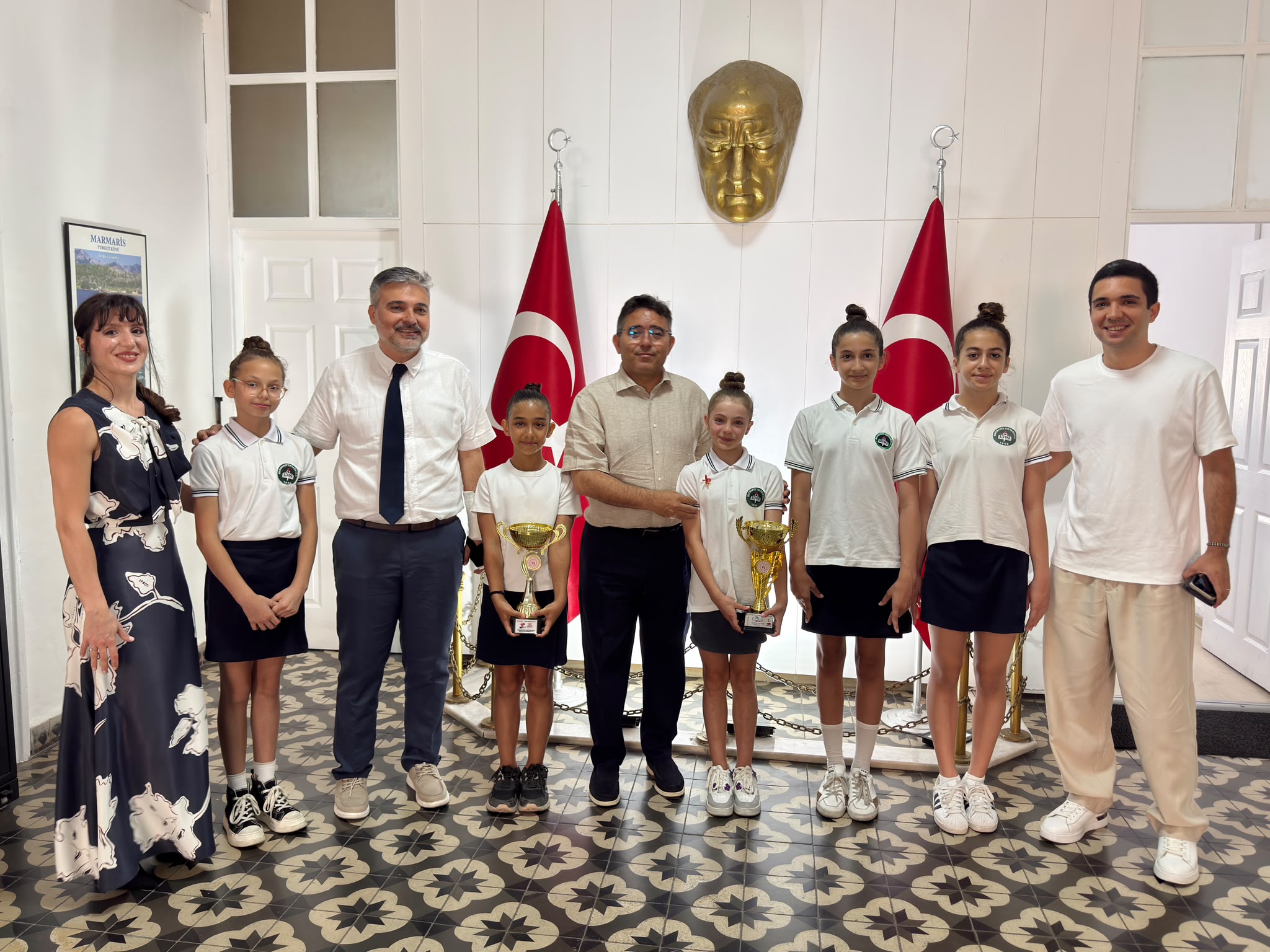 Marmaris’in şampiyon jimnastikçilerinden  Kaymakam Kaya’yı ziyaret