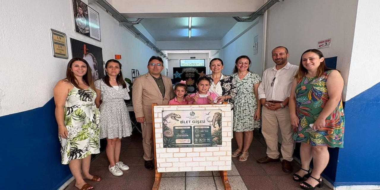 Beldibi Sıtkı Zaralı İlkokulu'nda "Tabiat Tarihi Müzesi" Sergisi Açıldı