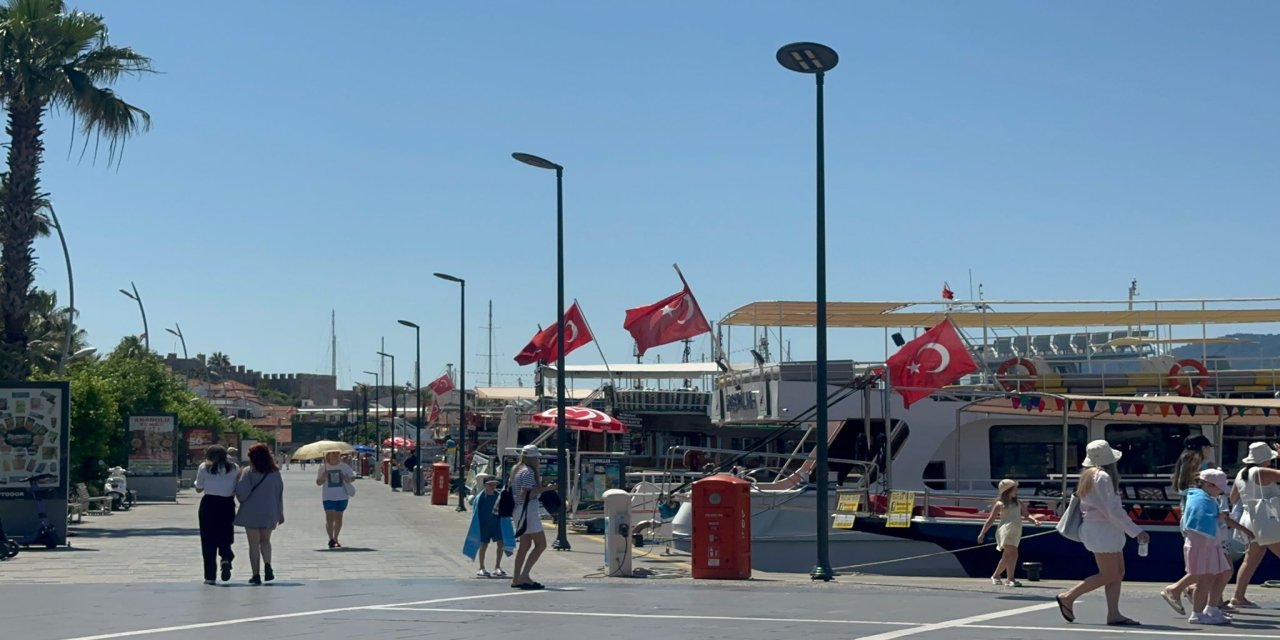 Marmaris’te günübirlik tekne turlarına yoğun ilgi