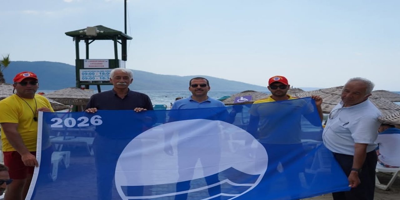 Akyaka Halk Plajı’na Bir Kez Daha Mavi Bayrak