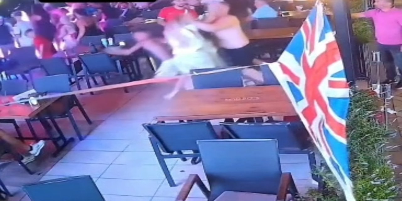 Marmaris’te İngiliz ailenin kavgası restoranı karıştırdı