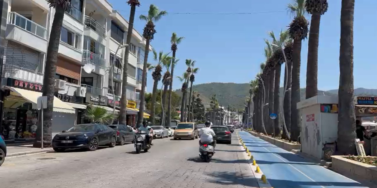 Marmaris’te araç yoğunluğu
