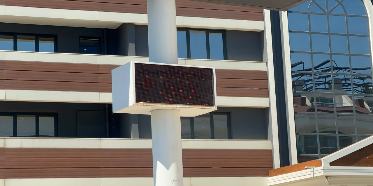 Marmaris’te termometreler 35 dereceyi gösterdi