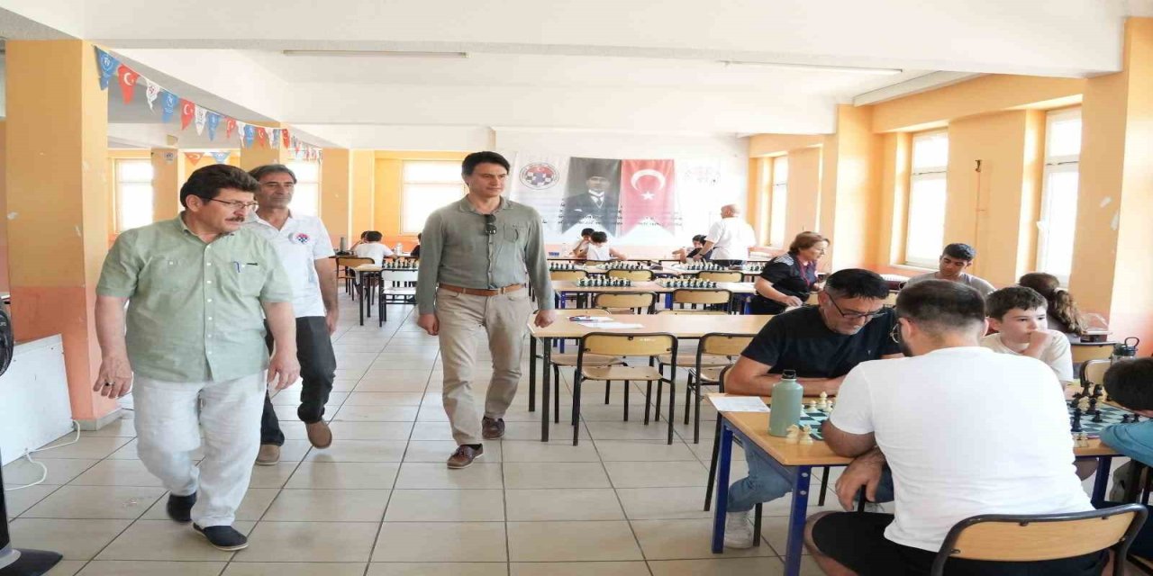Köyceğiz’de 15 Temmuz Satranç Turnuvası düzenlendi