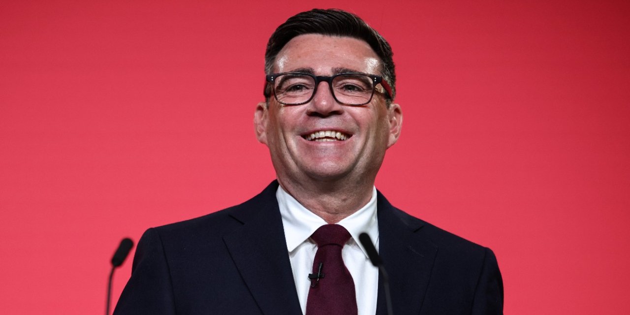İngiltere’de iktidardaki İşçi Partisi’nin yeni lideri Andy Burnham oldu