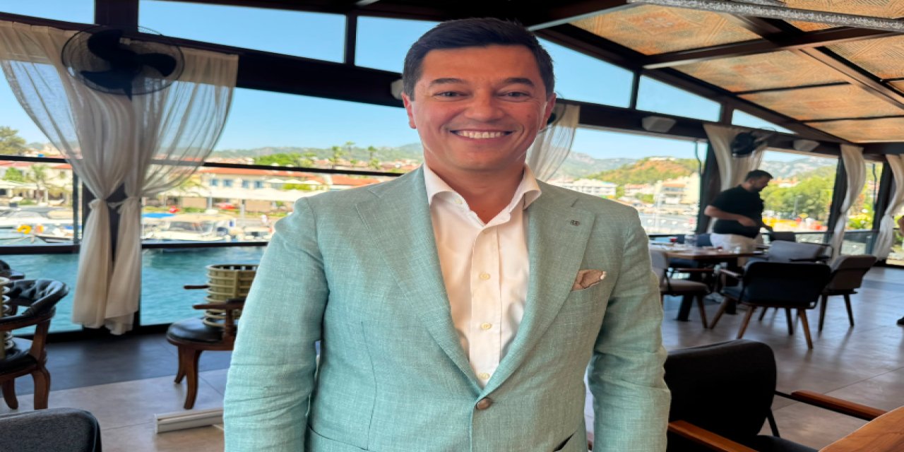 Acar Ünlü: “Benim için önemli olan siyasi gelecek değil, bu belediyeye nasıl girdiysem öyle çıkabilmek”