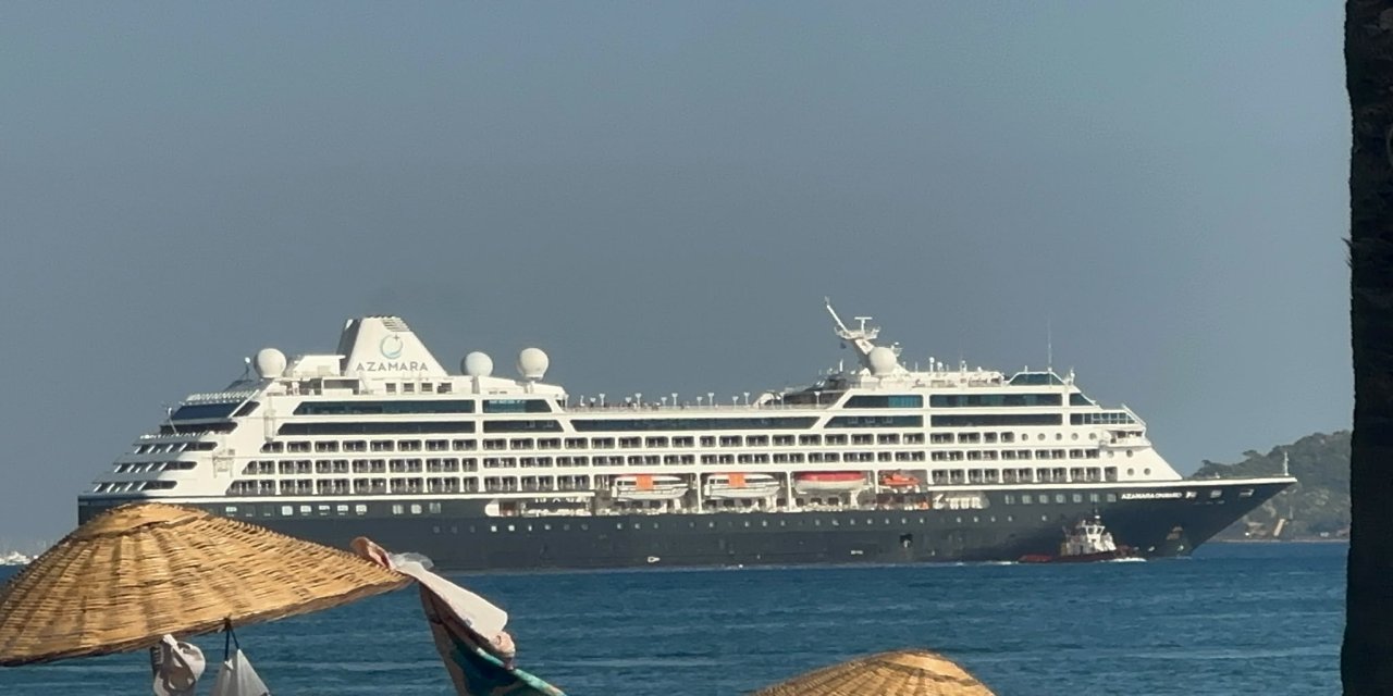 Marmaris bir haftada kruvaziyer gemilerinden 9 bin 800 yolcu ağırladı