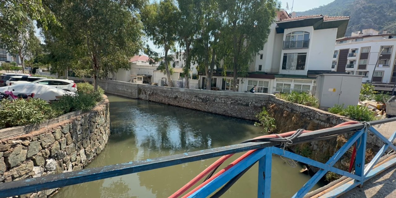 İçmeler Kavacık Deresi’nde kötü koku tepkisi