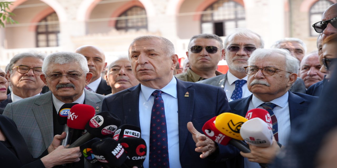 Ümit Özdağ’dan “PKK affı” tepkisi: “Türkiye yeni bir Sevr tasarımına sürüklenmek isteniyor”
