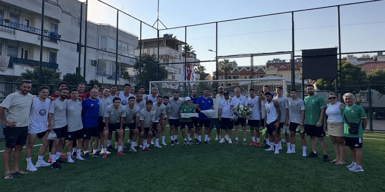 MARMARİS BELEDİYESPOR İLK ANTRENMANINA ÇIKTI