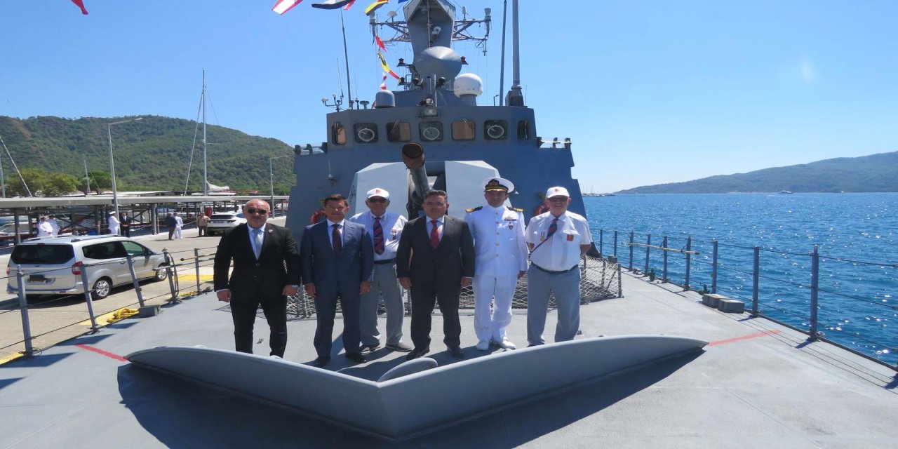 Kaymakam Kaya, şehit aileleri ve gazilerle TCG Bora’yı ziyaret etti