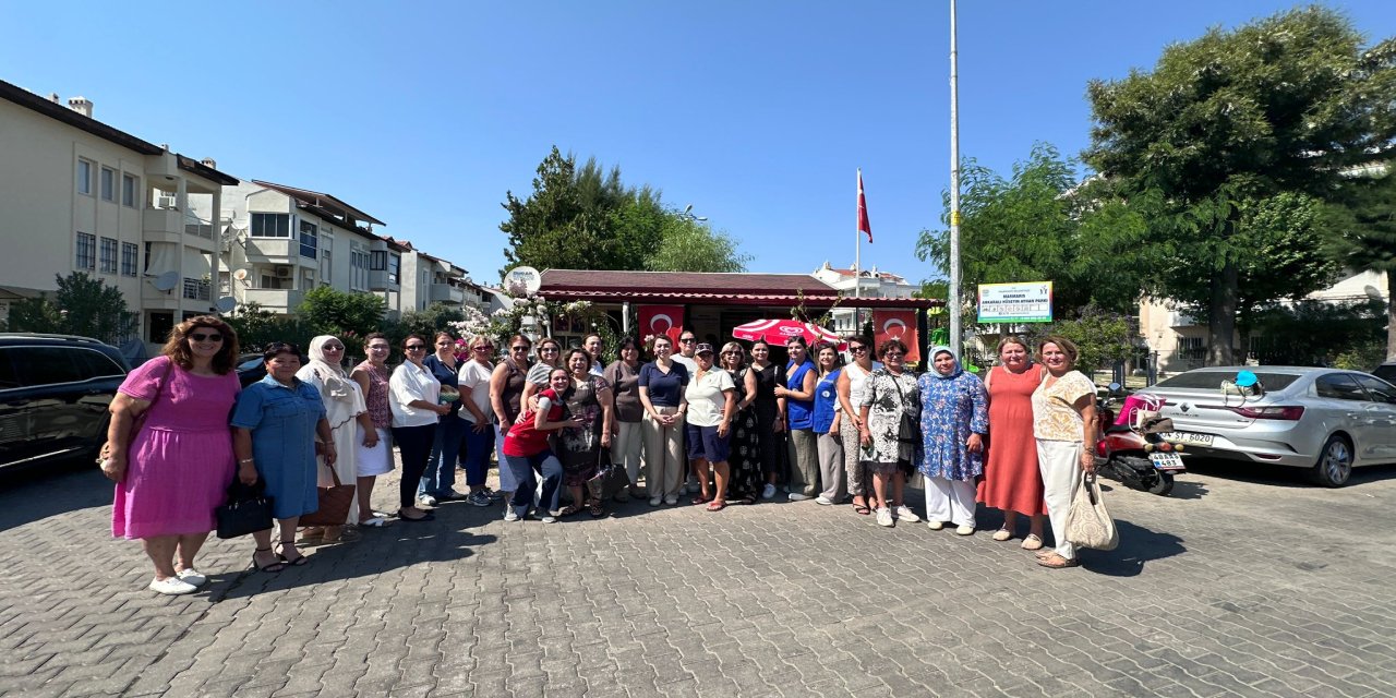 Muğlalı kadın muhtarlardan Gülizar Pekpak’a taziye ziyareti