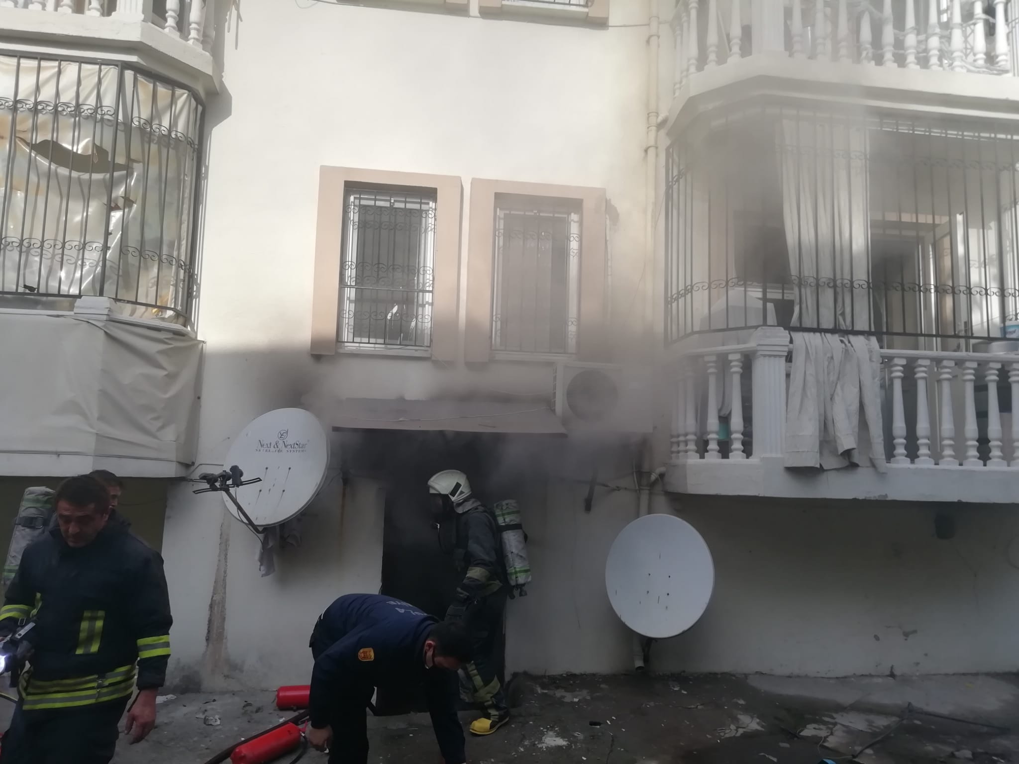 İşyeri mutfağında çıkan yangın büyümeden söndürüldü