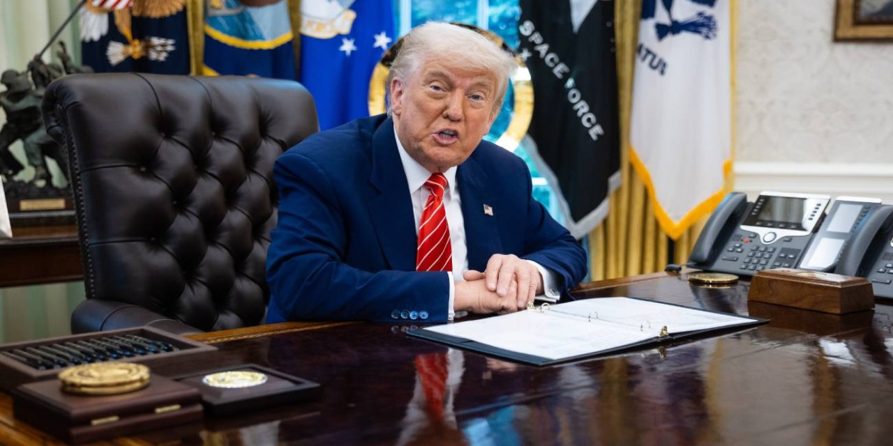 Trump: "(İran) Kazma Dağı'nda herhangi bir faaliyet varsa, burayı çok yakında vurabiliriz"
