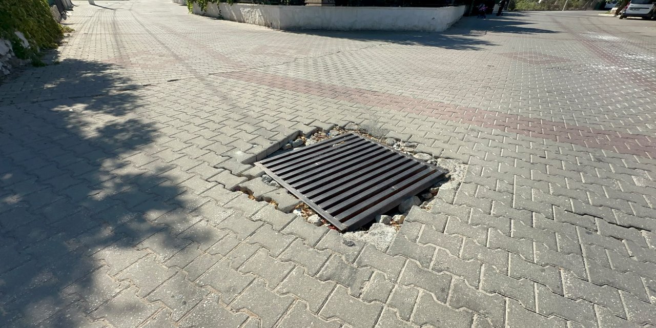 İçmeler’de kırık mazgallar kazaya davetiye çıkarıyor
