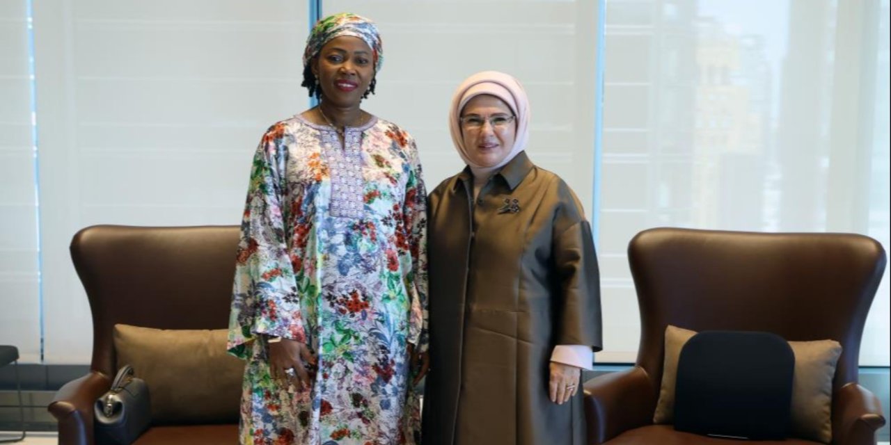Emine Erdoğan, Sierra Leone Cumhurbaşkanı'nın eşi Fatima Maada Bio ile görüştü