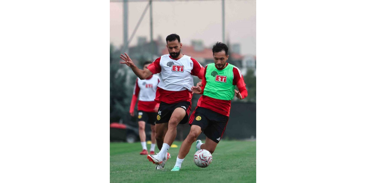 Eskişehirspor, Balıkesirspor maçı için hazırlanıyor