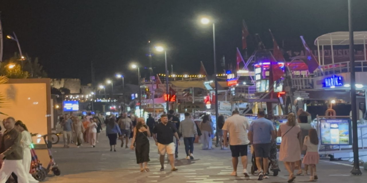 Marmaris’te Eylül sonunda turizm hareketliliği sürüyor