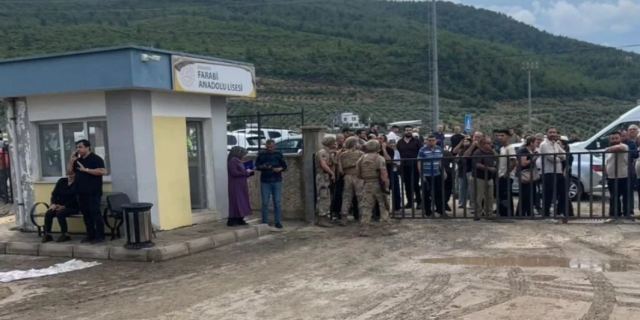 Osmaniye'de okul bahçesinde öğretmene silahlı saldırı: Hayatını kaybetti