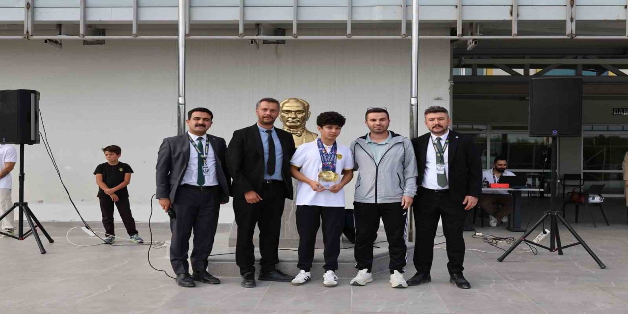 MTK öğrencisi Yalçınkaya’dan, Avrupa’da 4 altın madalya