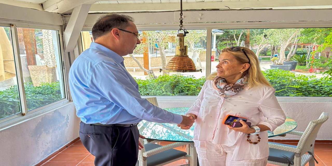 Turunç’ta Ayhan’a Amos teşekkürü