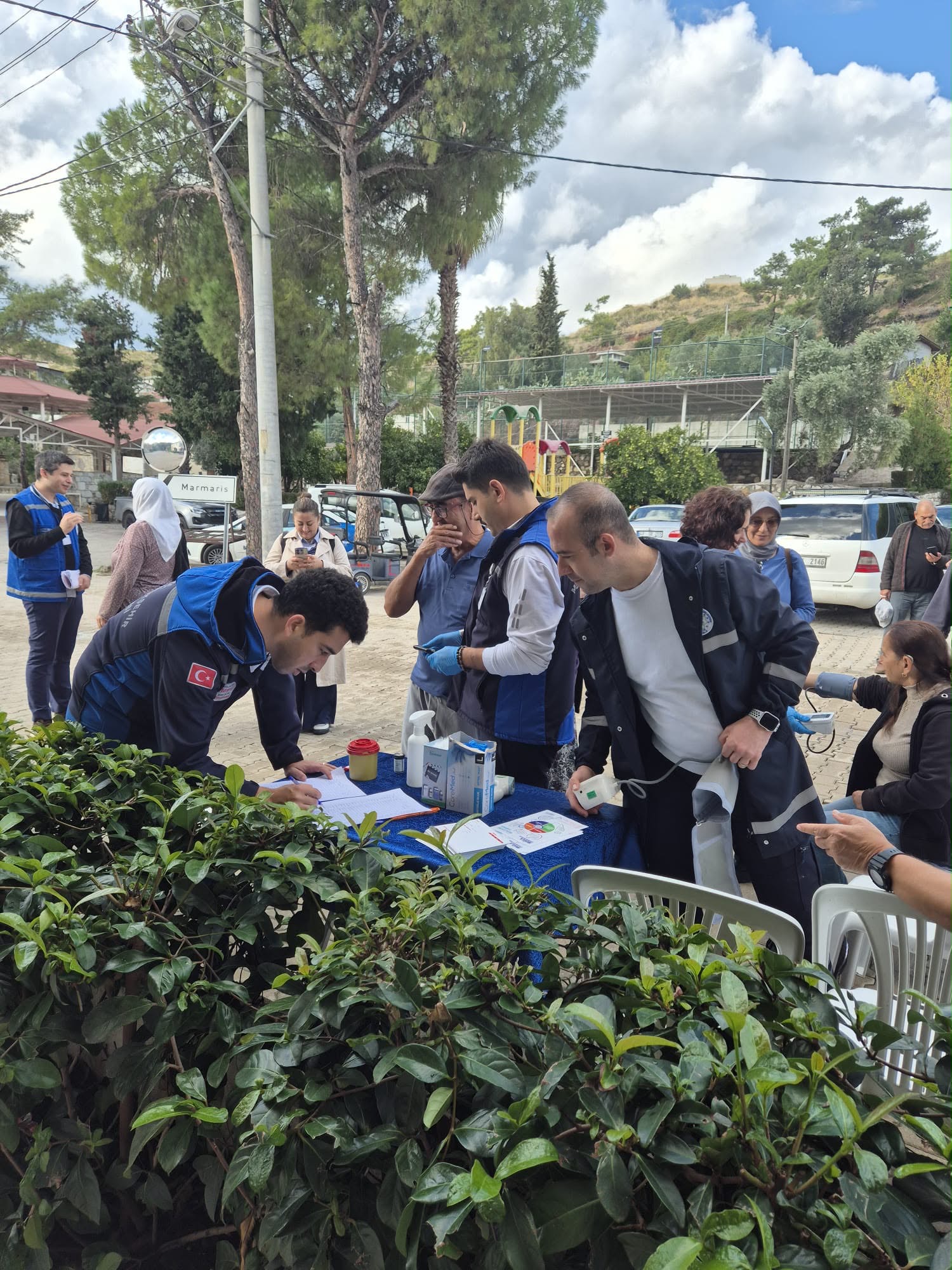 Hisarönü’nde vatandaşlara ücretsiz sağlık taraması
