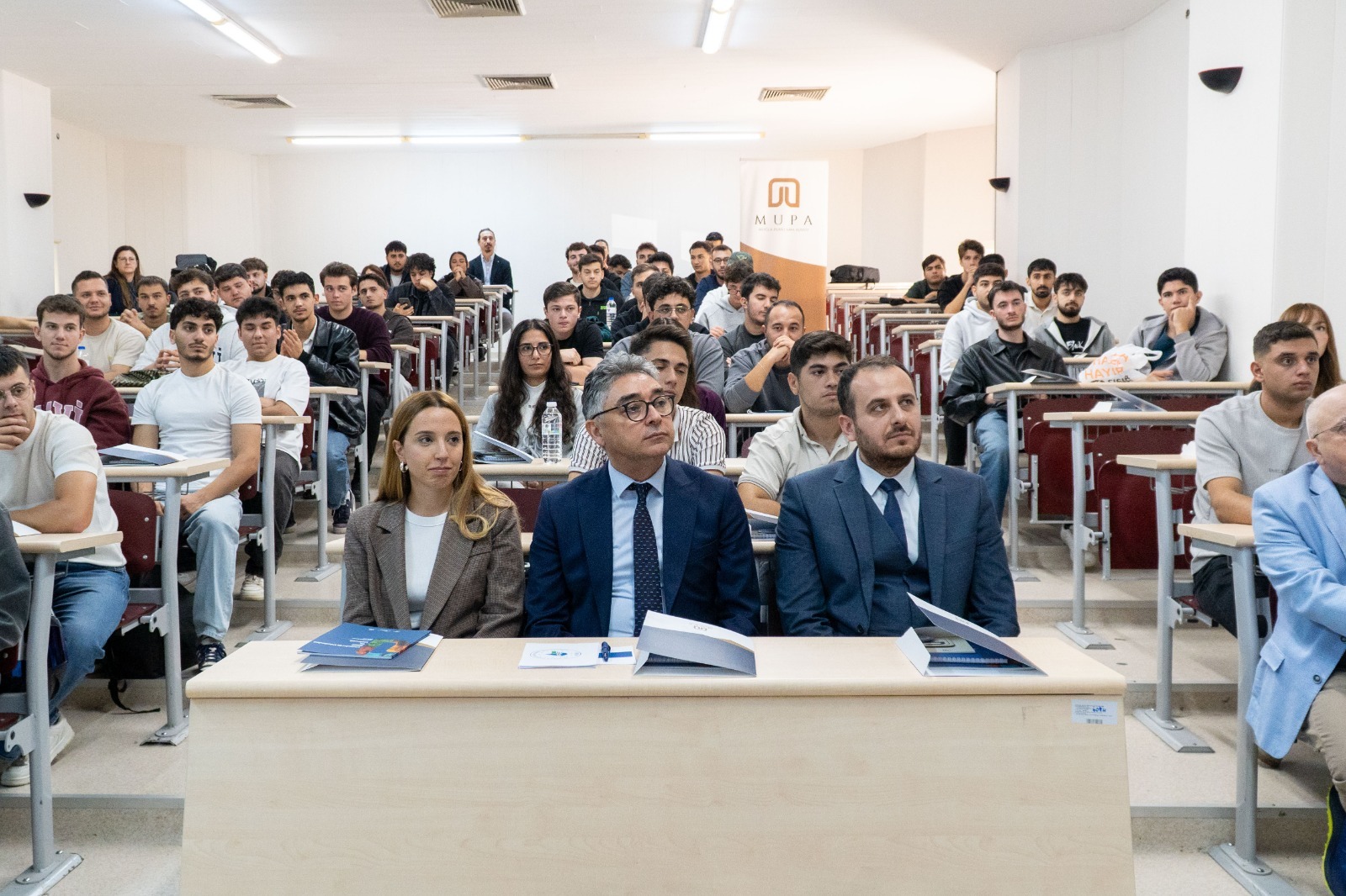 MUPA Beceri Üniversite Öğrencileriyle İlk Dersine Başladı