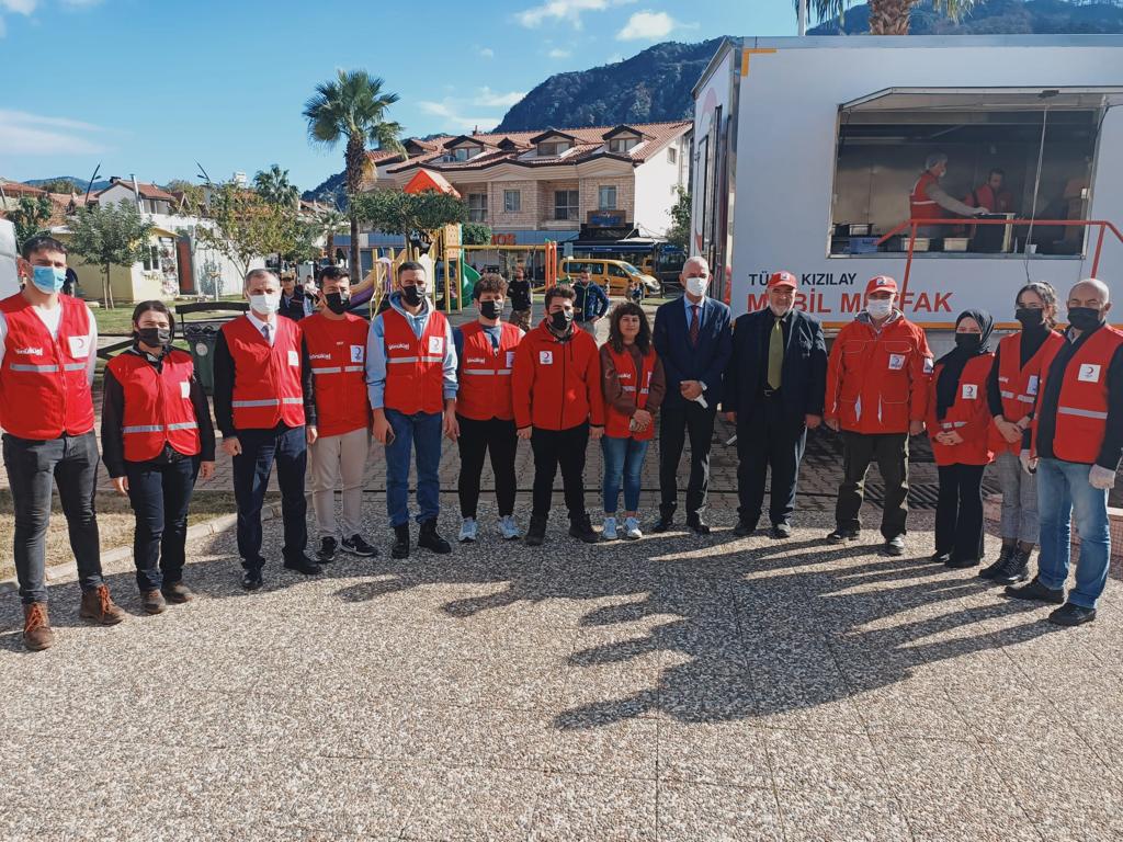 KAYMAKAM ERTUĞ ŞEVKET AKSOY’DAN ANLAMLI MESAJ